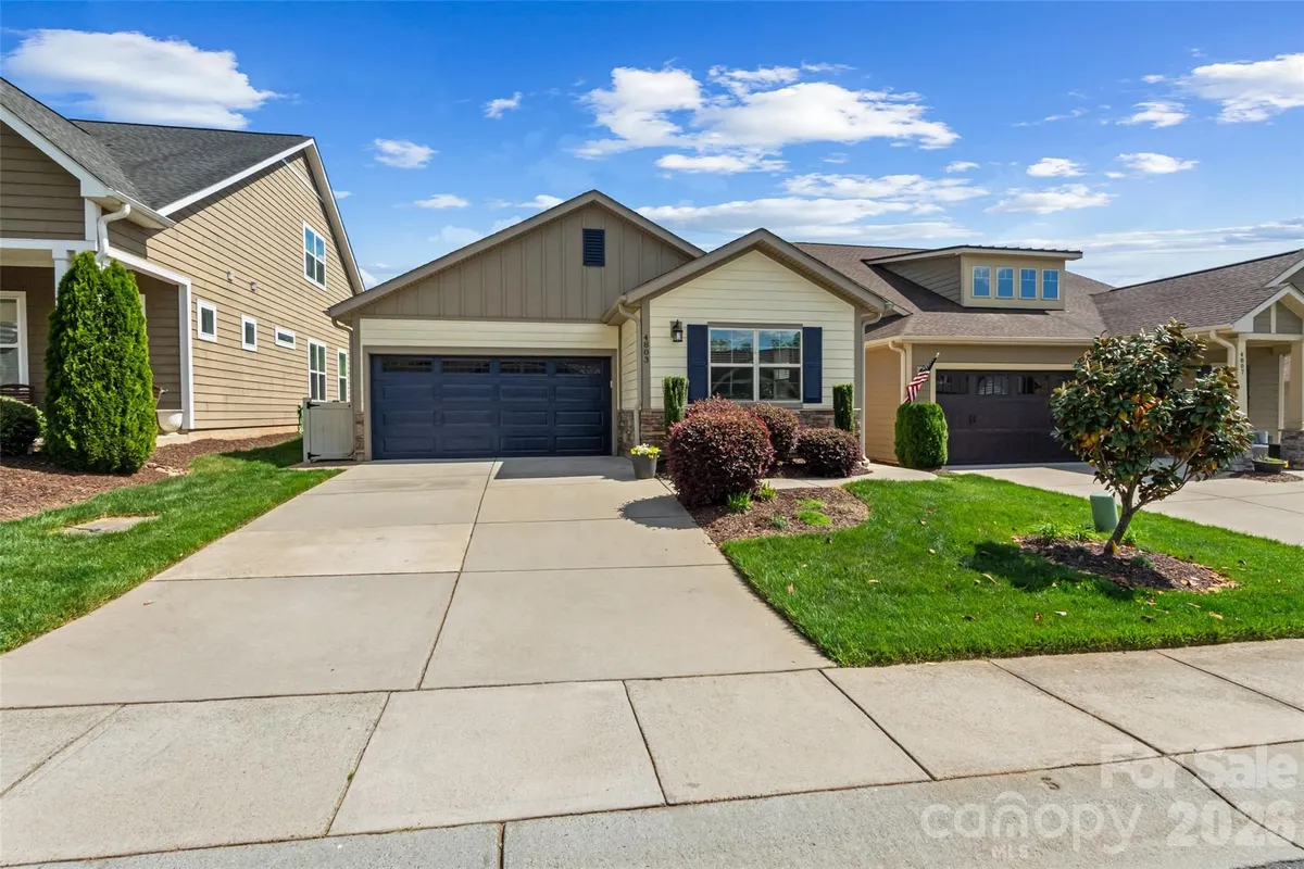 Property Slideshow image 1 of 41 | 4803 looking glass trl, Denver, NC, 28037