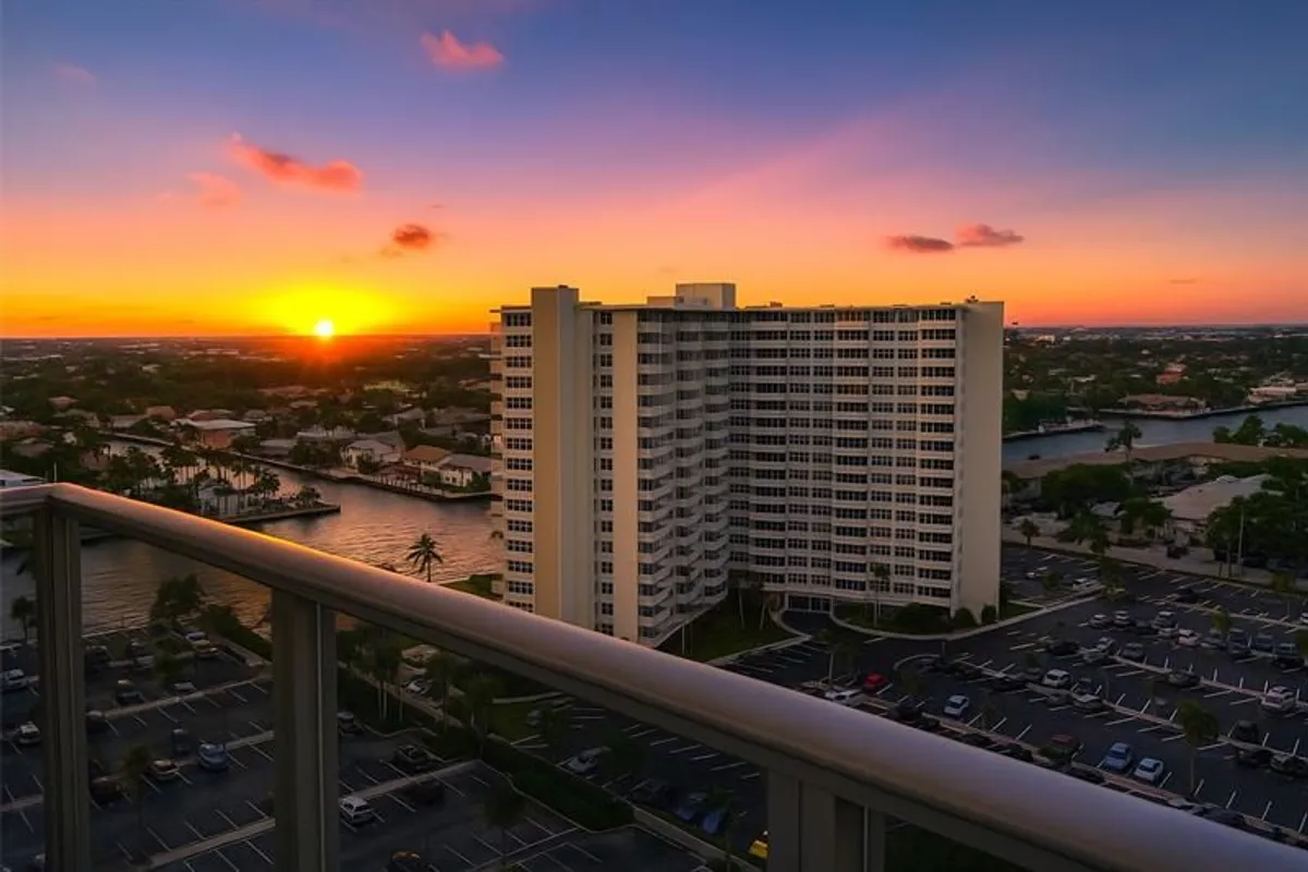 Property Slideshow image 1 of 29 | 3333 ne 34th st 1702, Fort Lauderdale, FL, 33308