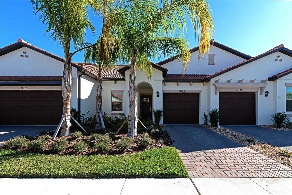 Property Slideshow image 1 of 64 | 17322 holly well ave, Wimauma, FL, 33598