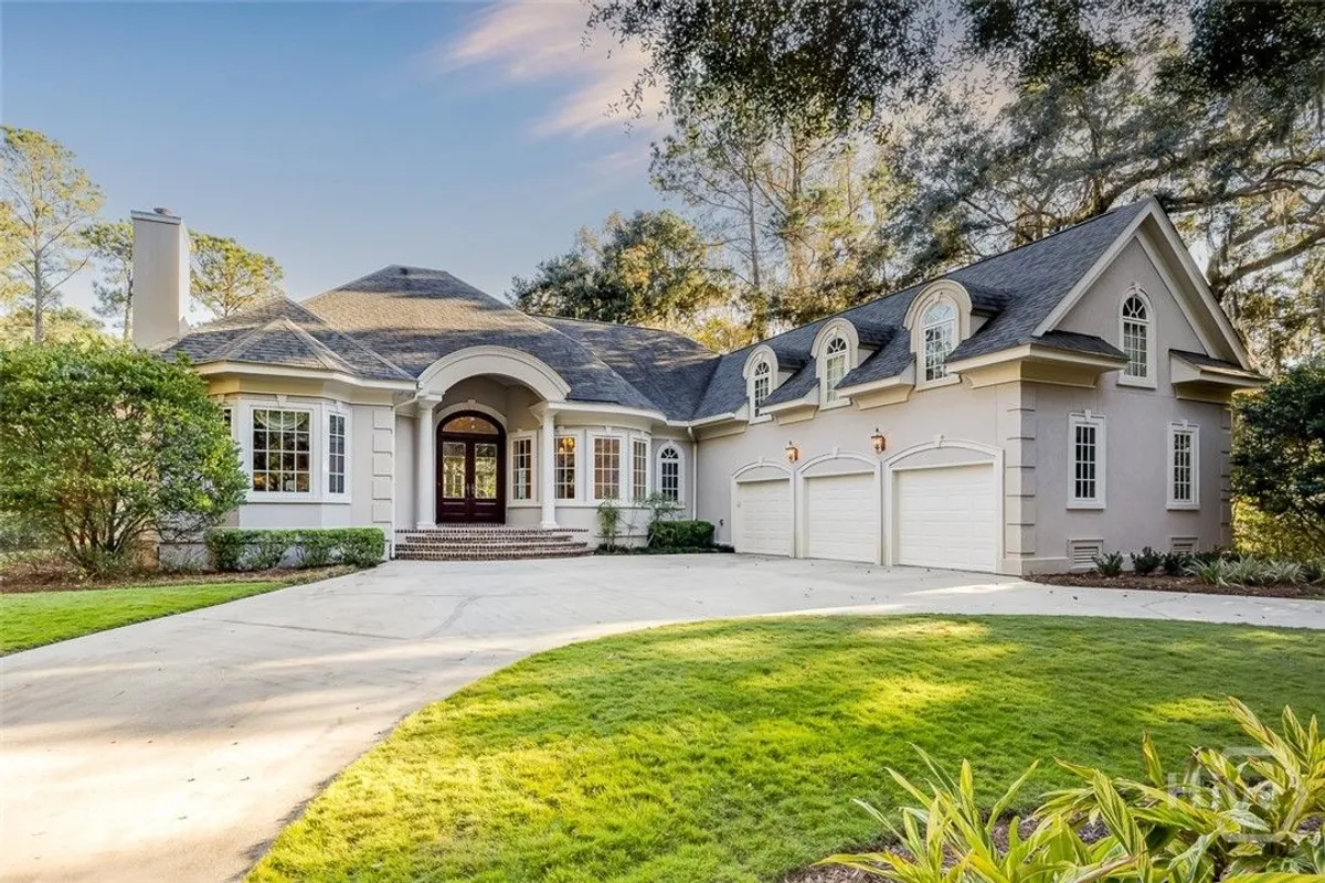 Property Slideshow image 1 of 75 | 105 pettigrew dr, Savannah, GA, 31411