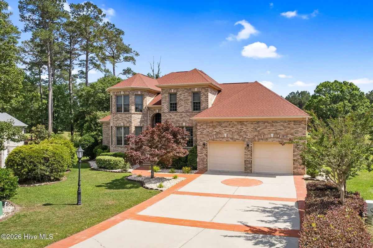 Property Slideshow image 1 of 53 | 567 fairburn ct, Calabash, NC, 28467