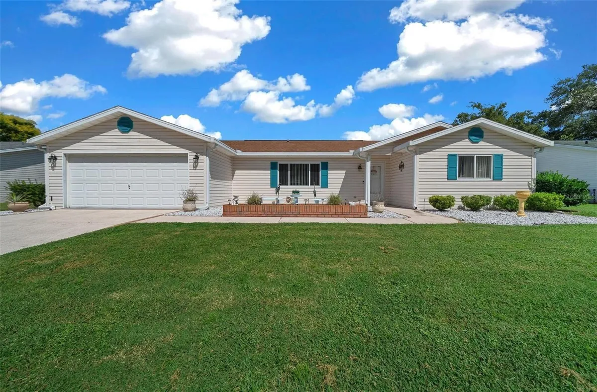 Property Slideshow image 1 of 50 | 9567 se 174th place rd, Summerfield, FL, 34491