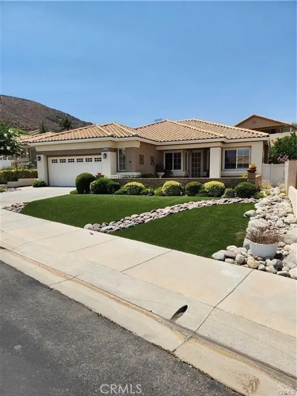 Property Slideshow image 1 of 56 | 2036 melbourne cir, Banning, CA, 92220
