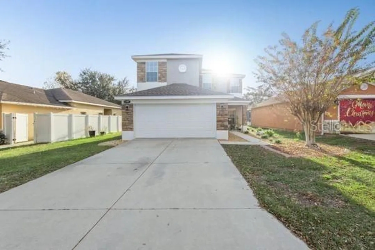 Property Slideshow image 1 of 35 | 5107 ne 122nd blvd, Oxford, FL, 34484