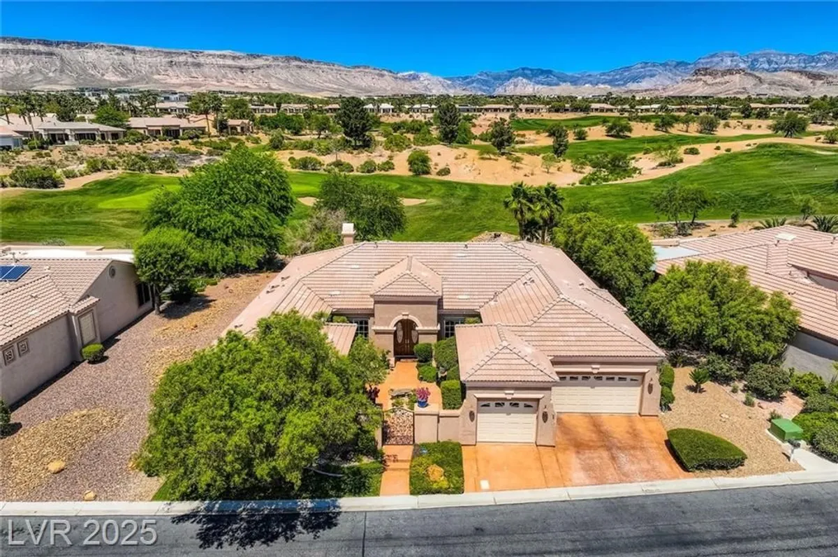 Property Slideshow image 1 of 72 | 4719 riva de romanza st, Las Vegas, NV, 89135