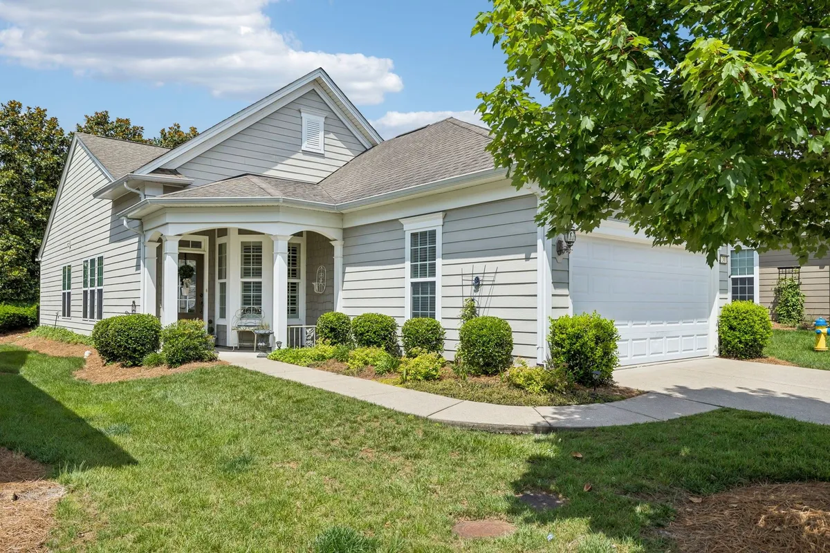 Property Slideshow image 1 of 45 | 240 old towne dr, Mount Juliet, TN, 37122