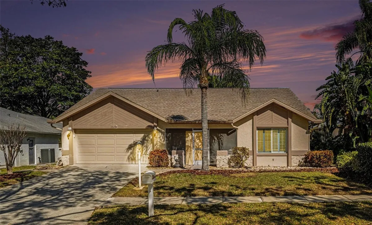 Property Slideshow image 1 of 34 | 3529 oak lake dr, Palm Harbor, FL, 34684