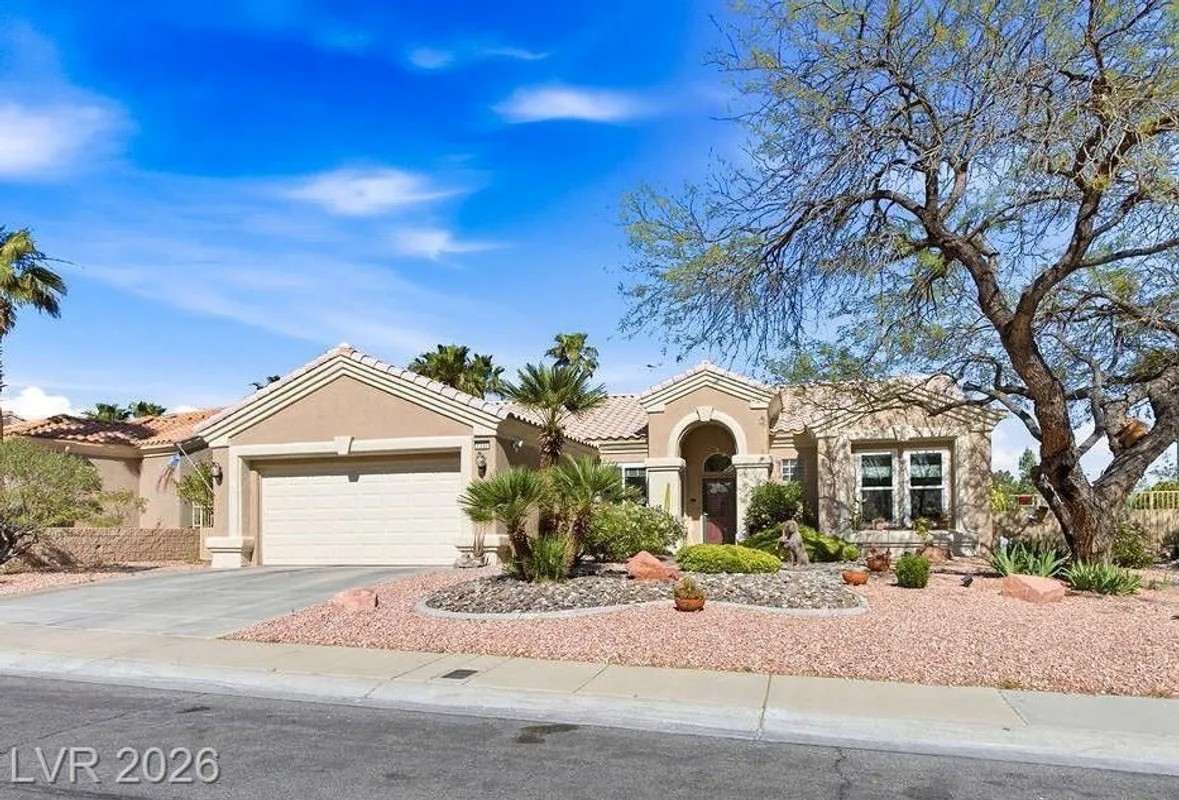 Property Slideshow image 1 of 41 | 2332 rumriver st, Las Vegas, NV, 89134