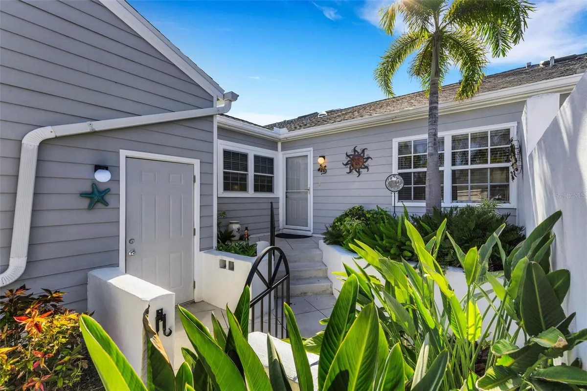 Property Slideshow image 1 of 53 | 1233 spoonbill landings cir na, Bradenton, FL, 34209