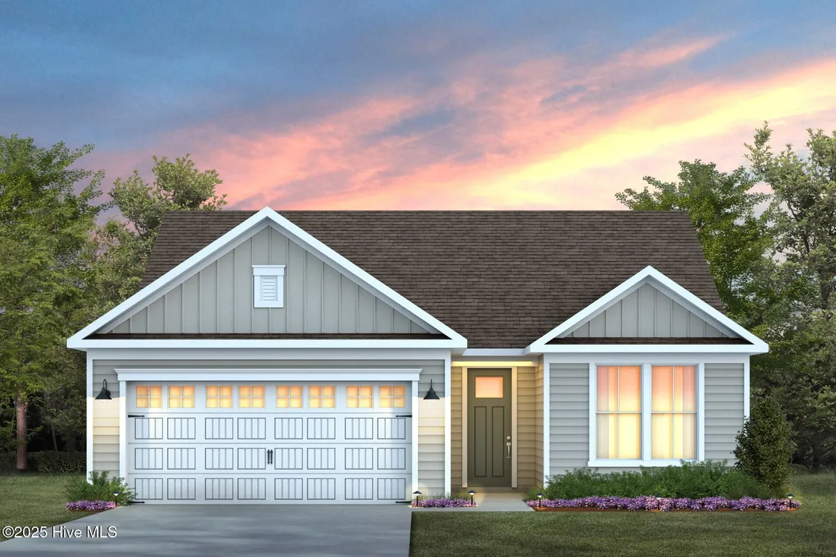 Property Slideshow image 1 of 9 | 5637 coral tide ave, Wilmington, NC, 28412