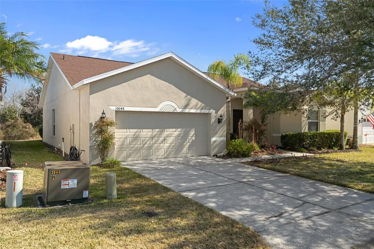Property Slideshow image 1 of 34 | 10048 cleghorn dr, San Antonio, FL, 33576