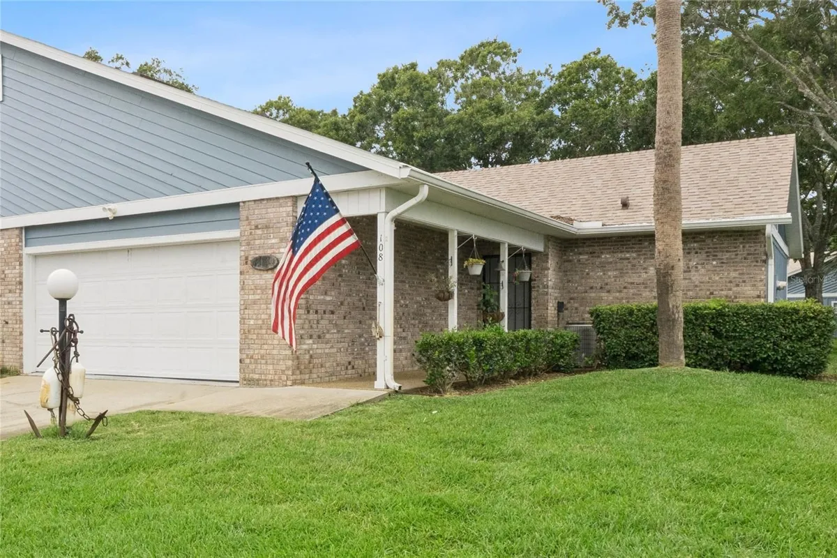 Property Slideshow image 1 of 51 | 108 duck hawk cir 3020, Daytona Beach, FL, 32119