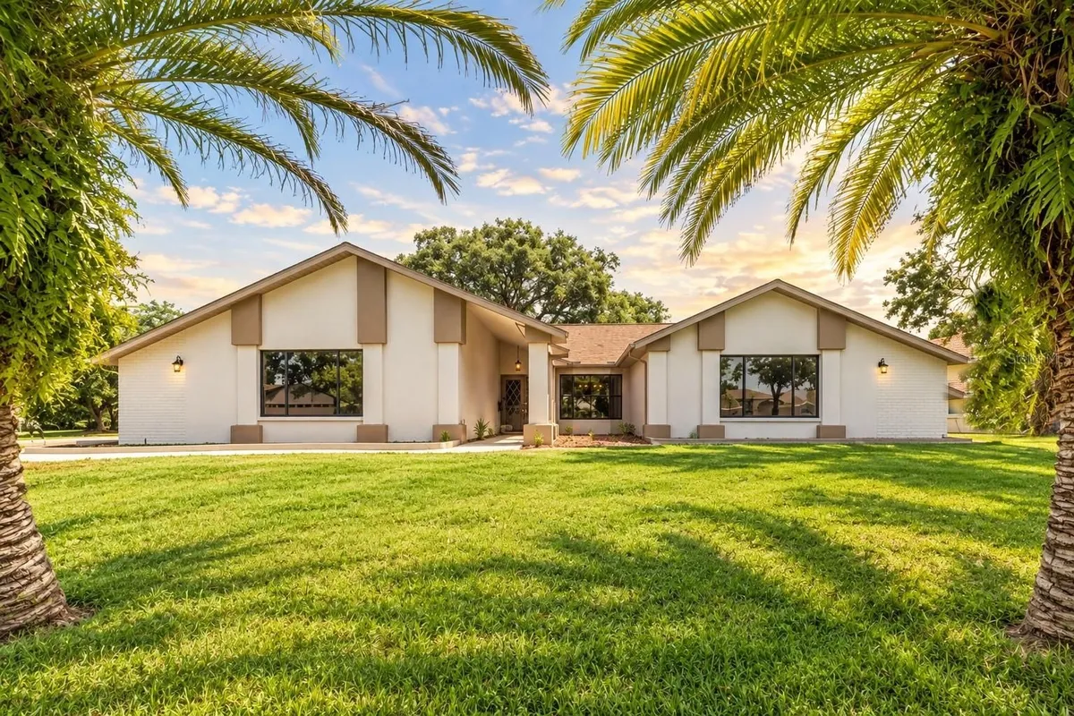 Property Slideshow image 1 of 43 | 9429 cobbler ct, Weeki Wachee, FL, 34613
