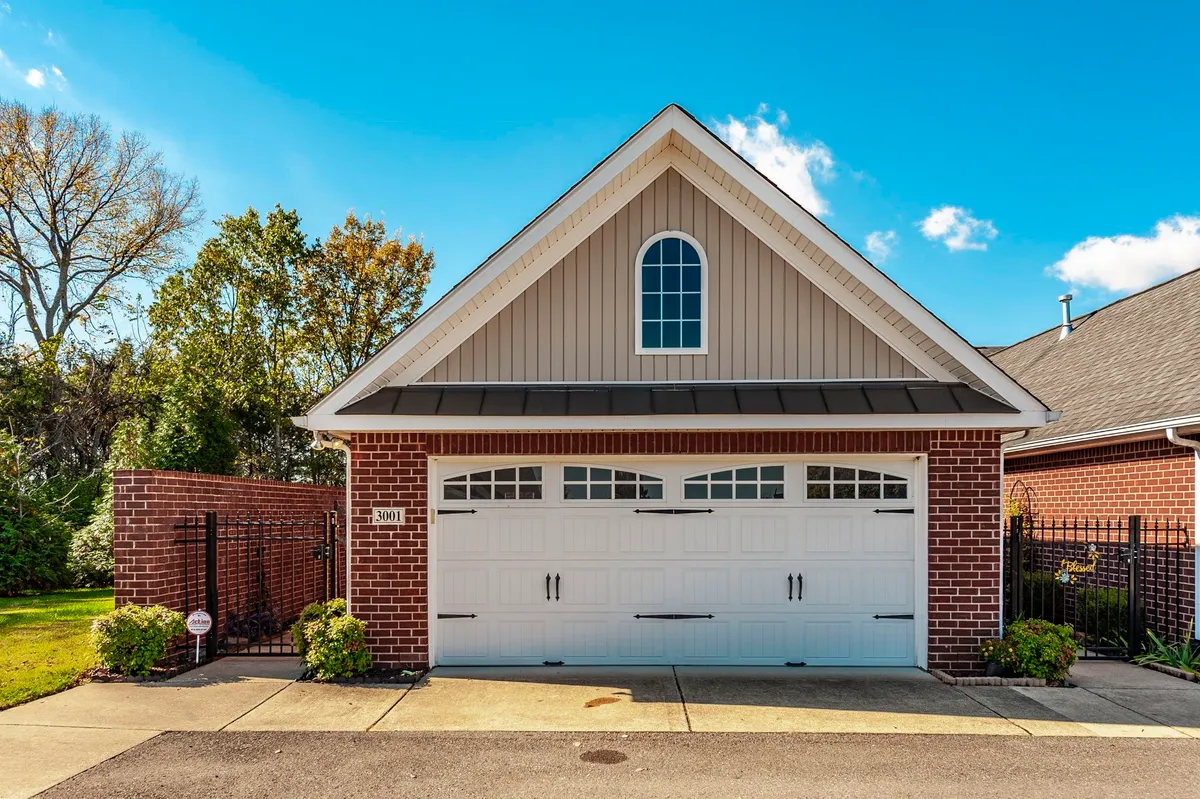 Property Slideshow image 1 of 35 | 395 devon chase hl unit 3001, Gallatin, TN, 37066