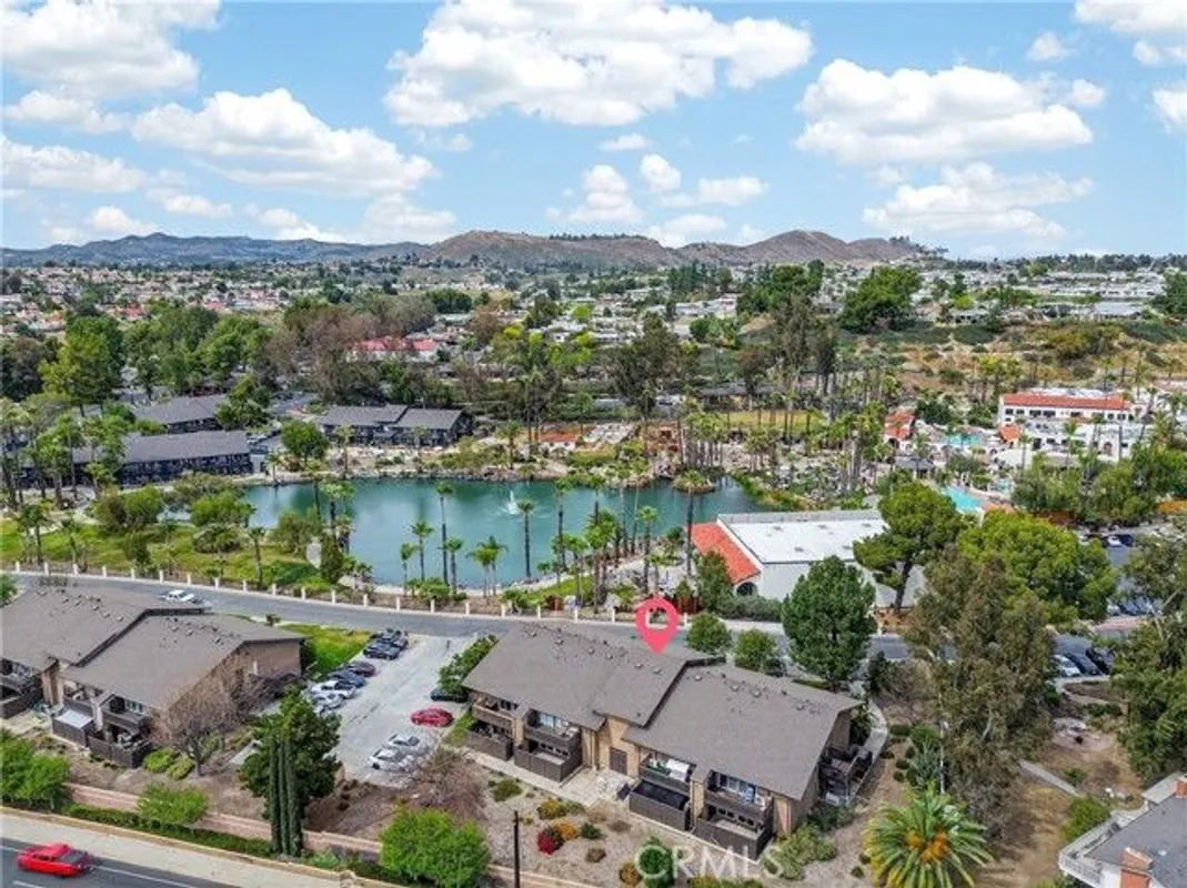 Property Slideshow image 1 of 26 | 28661 via las flores 307, Murrieta, CA, 92563