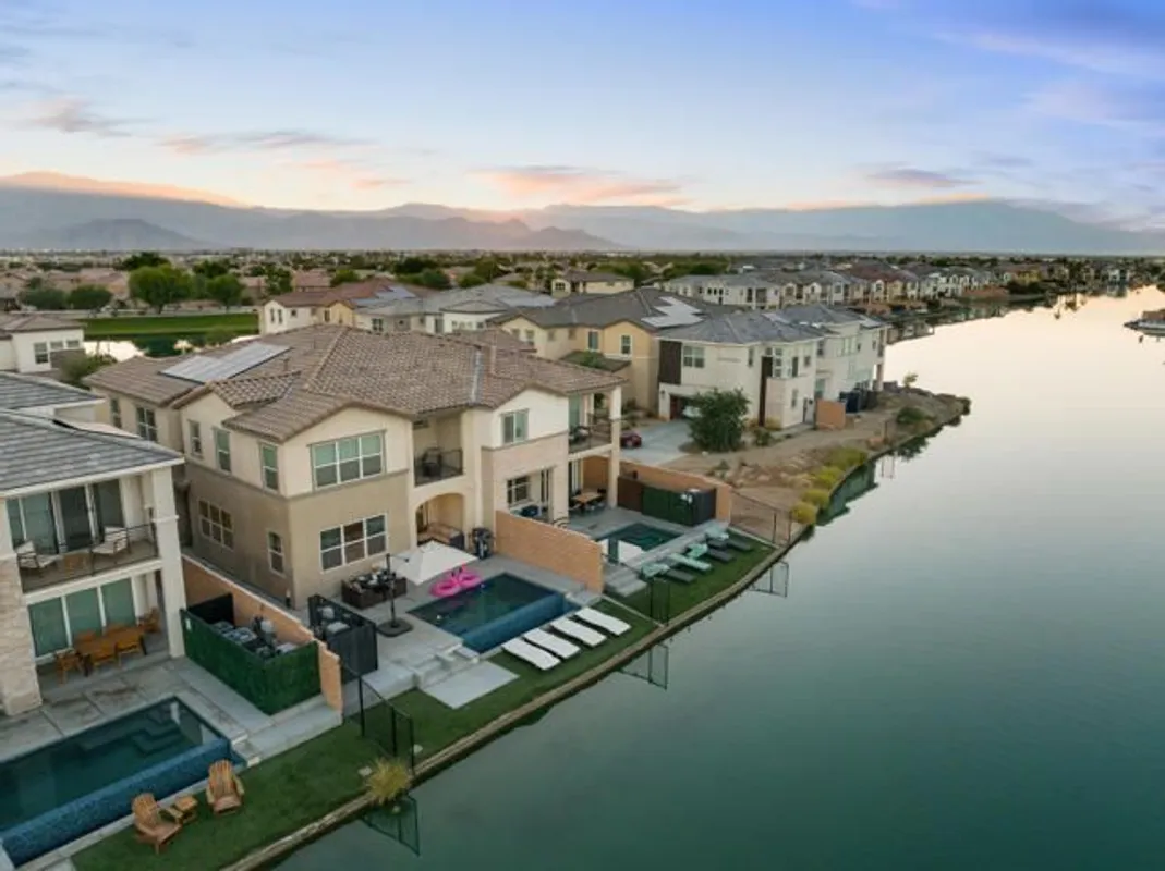 Property Slideshow image 1 of 54 | 84644 litorale ct, Indio, CA, 92203