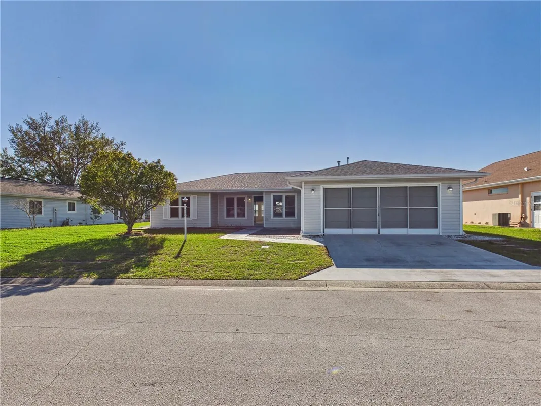 Property Slideshow image 1 of 26 | 10482 s clint loop, Floral City, FL, 34436