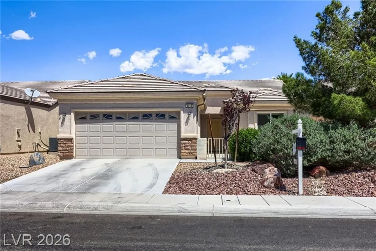 Property Slideshow image 1 of 36 | 2412 great auk ave, North Las Vegas, NV, 89084