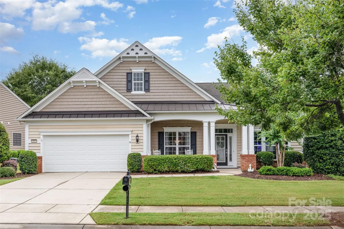 Property Slideshow image 1 of 46 | 2015 yellowstone dr # 146, Indian Land, SC, 29707