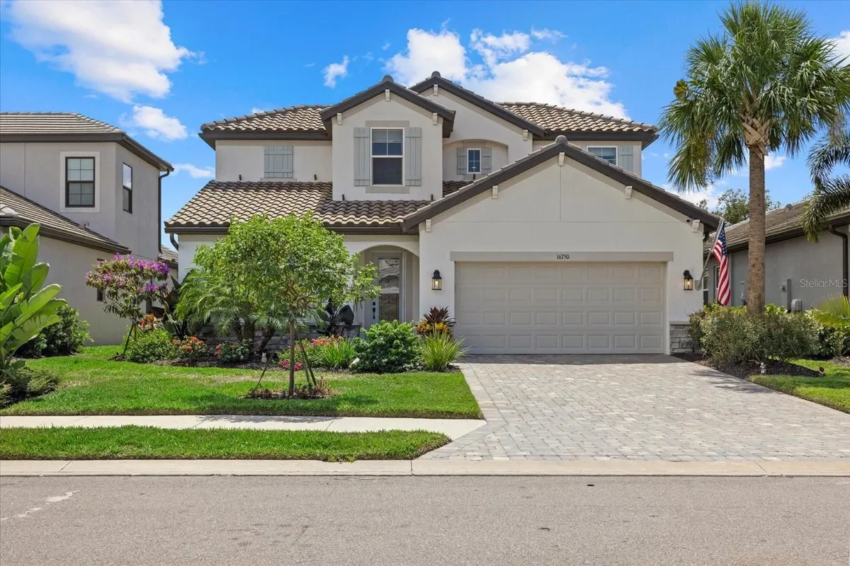 Property Slideshow image 1 of 50 | 16750 savory mist cir, Bradenton, FL, 34211