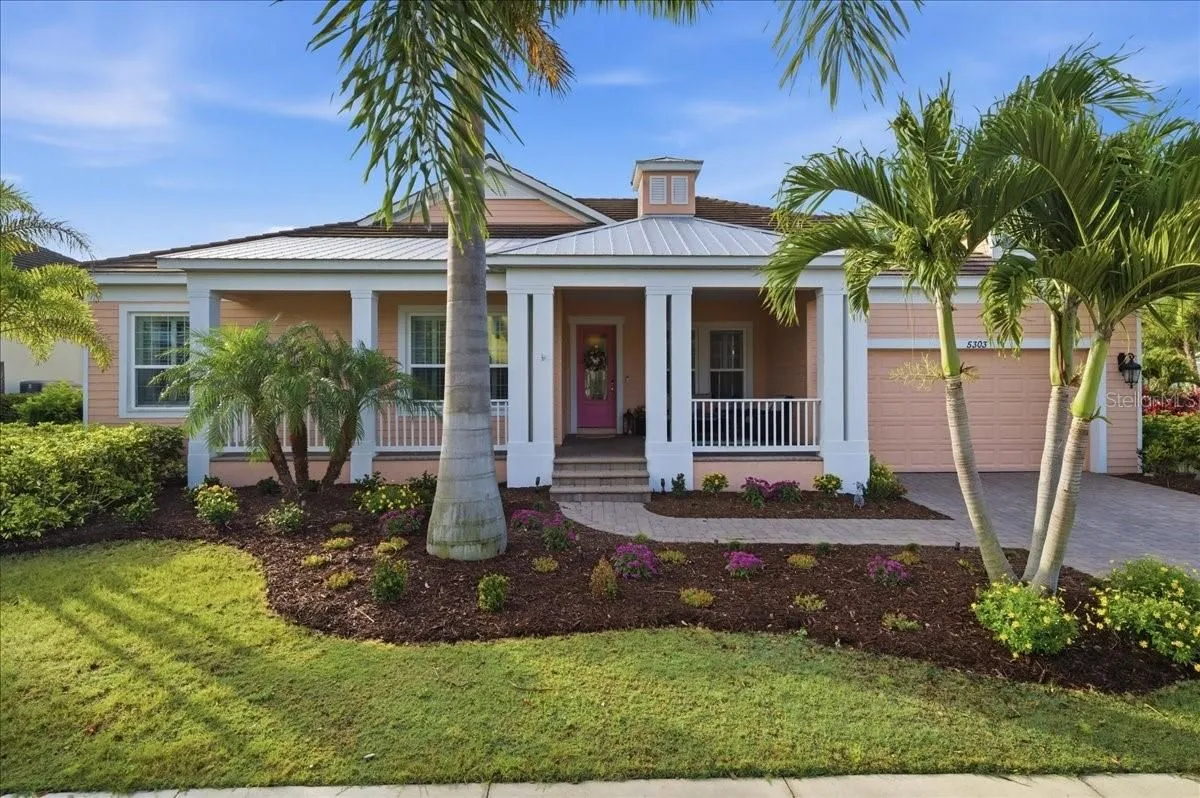Property Slideshow image 1 of 69 | 5303 fishersound ln, Apollo Beach, FL, 33572
