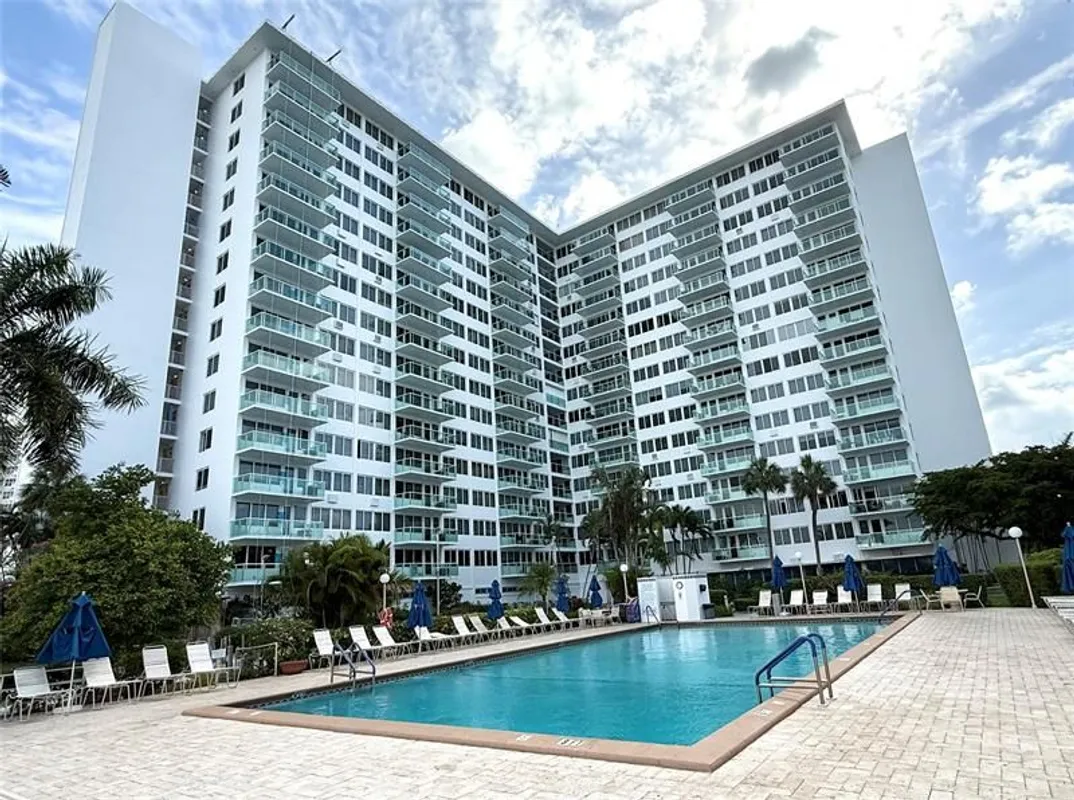 Property Slideshow image 1 of 19 | 3233 ne 34th st 1520, Fort Lauderdale, FL, 33308