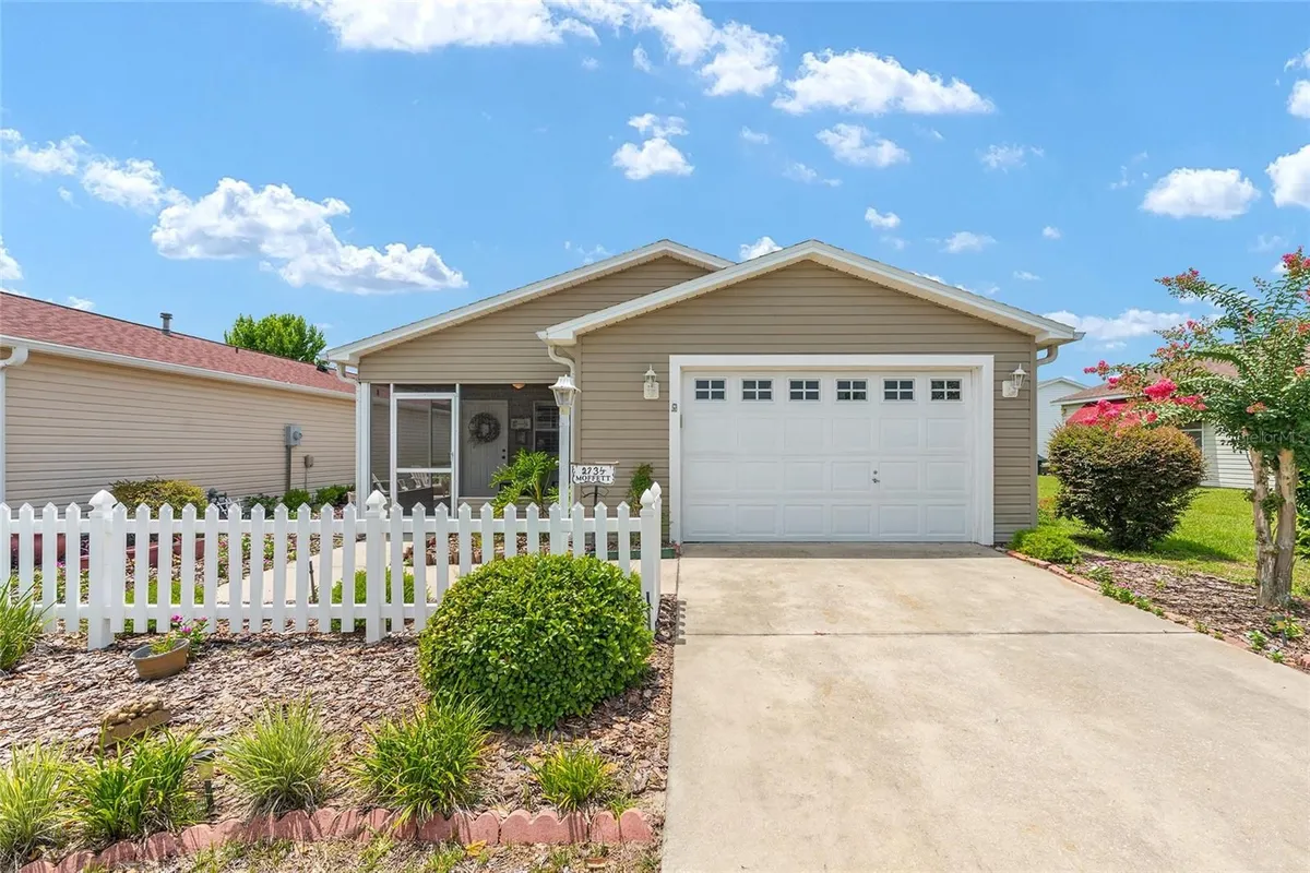 Property Slideshow image 1 of 69 | 2734 moncayo ave, The Villages, FL, 32162