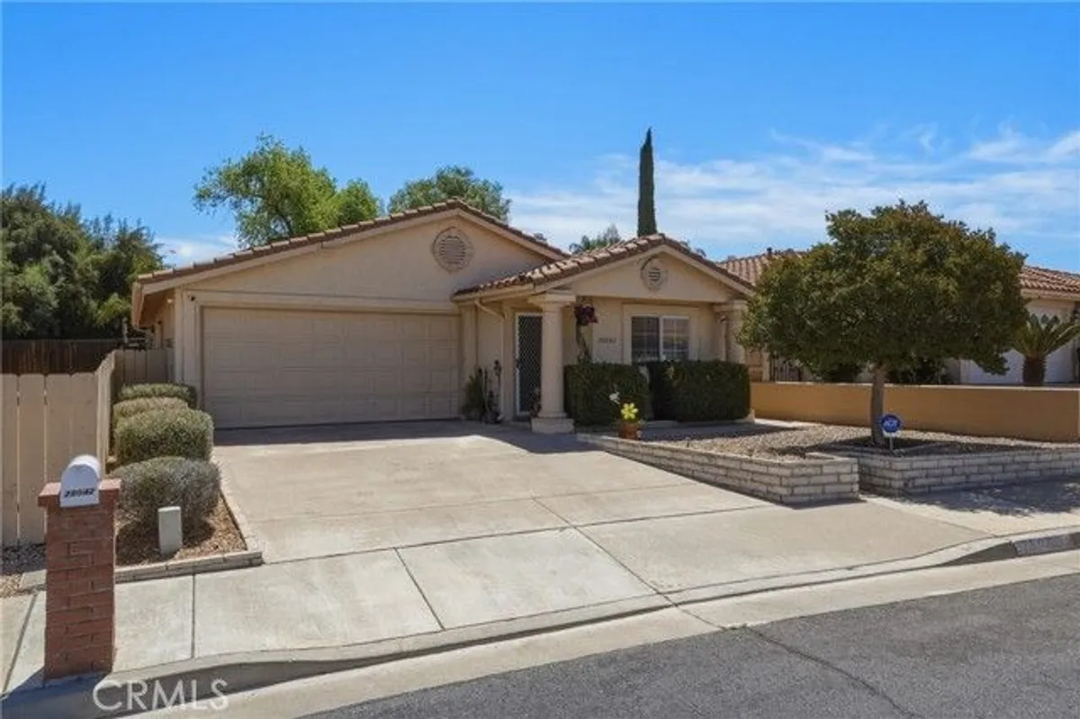 Property Slideshow image 1 of 46 | 28042 calle vallarta, Menifee, CA, 92585
