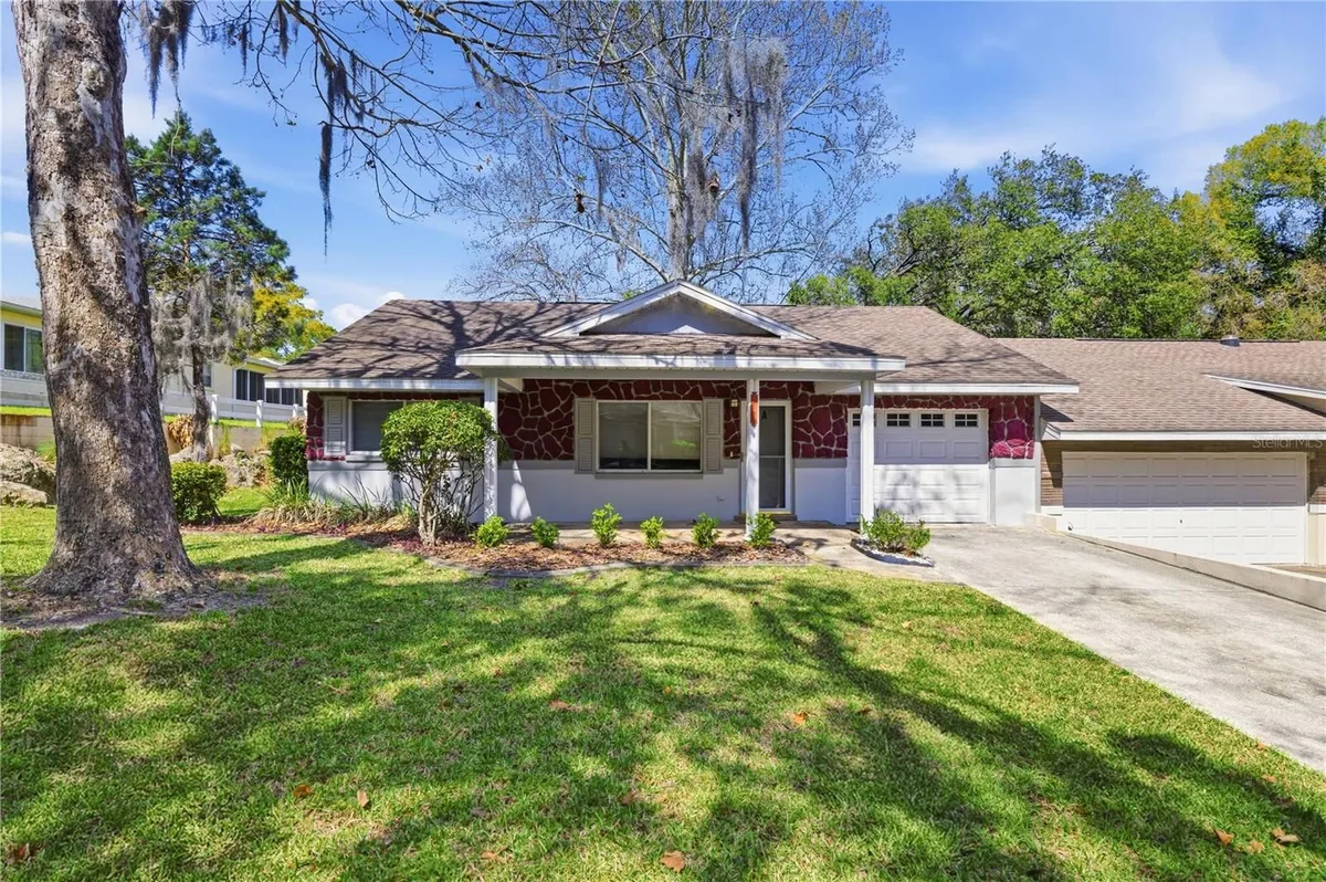 Property Slideshow image 1 of 23 | 8637 sw 97th lane rd a, Ocala, FL, 34481