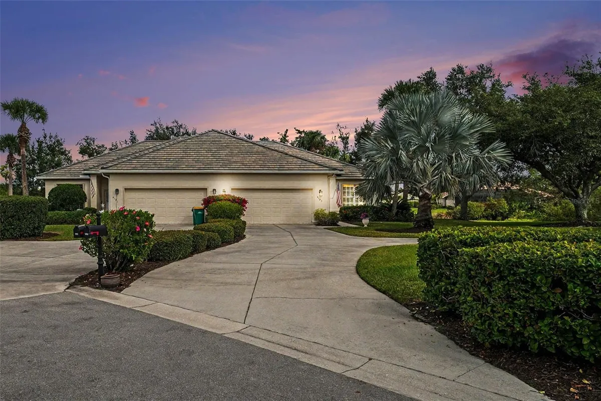 Property Slideshow image 1 of 62 | 4183 herons pointe dr, Port Charlotte, FL, 33953