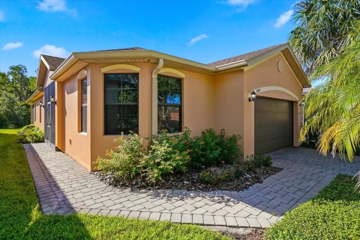 Property Slideshow image 1 of 54 | 640 grand canal dr, Poinciana, FL, 34759