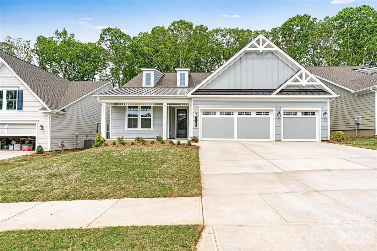 Property Slideshow image 1 of 43 | 13409 cozy ct, Charlotte, NC, 28215