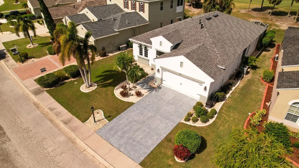 Property Slideshow image 1 of 48 | 443 noble faire dr, Sun City Center, FL, 33573