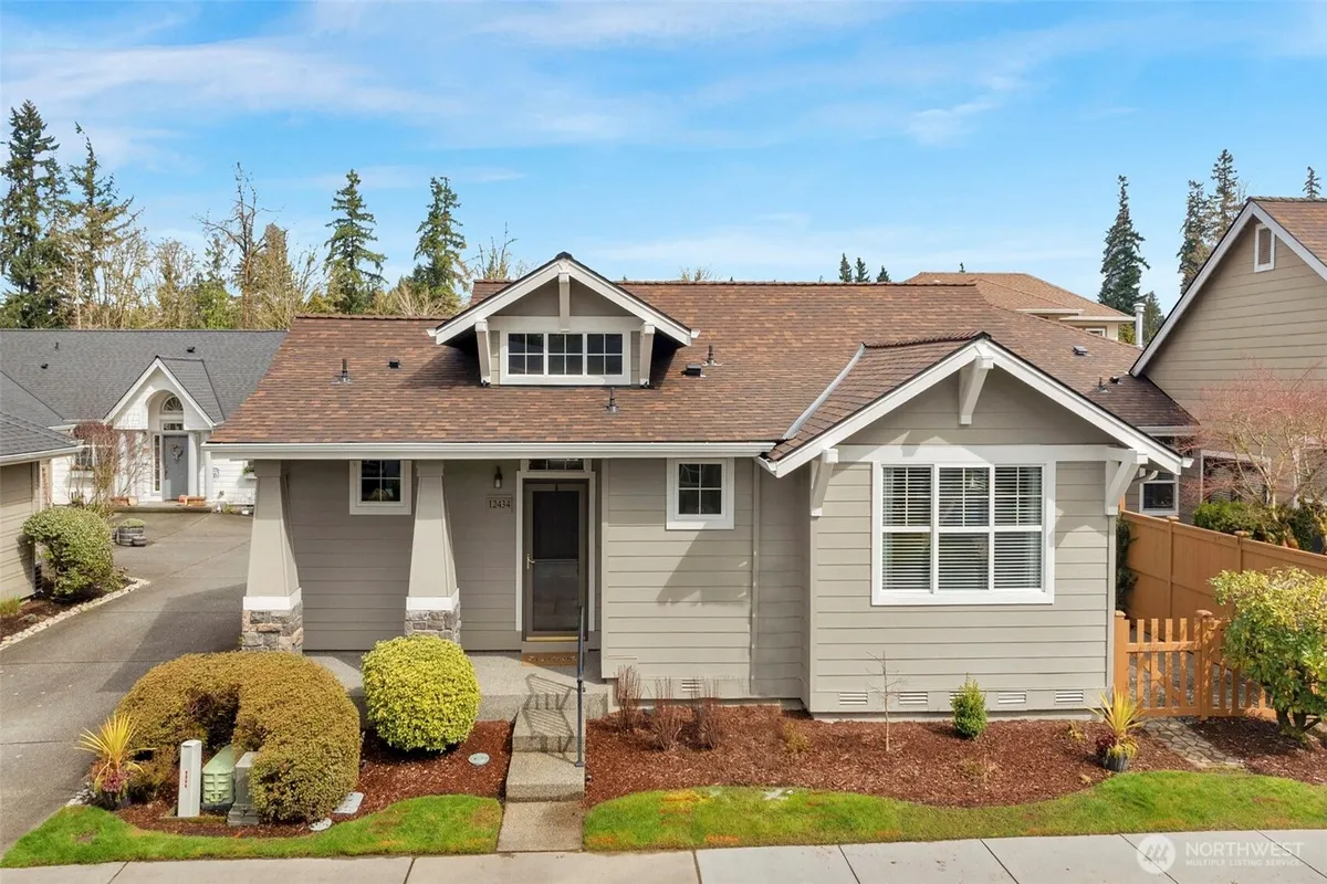 Property Slideshow image 1 of 34 | 12434 232nd way, Redmond, WA, 98053