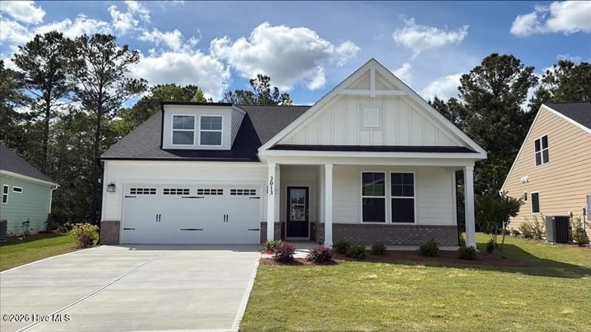 Property Slideshow image 1 of 36 | 2013 brisco way 4, Leland, NC, 28451
