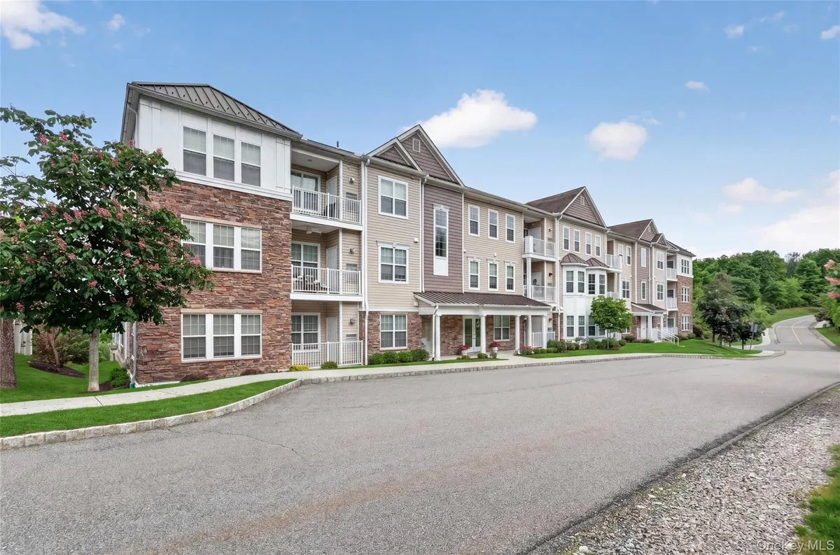 Property Slideshow image 1 of 49 | 2 blair heights 3323, Carmel, NY, 10512