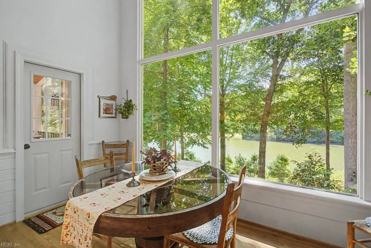 Property Slideshow image 1 of 50 | 19 whittakers mill rd, Williamsburg, VA, 23185