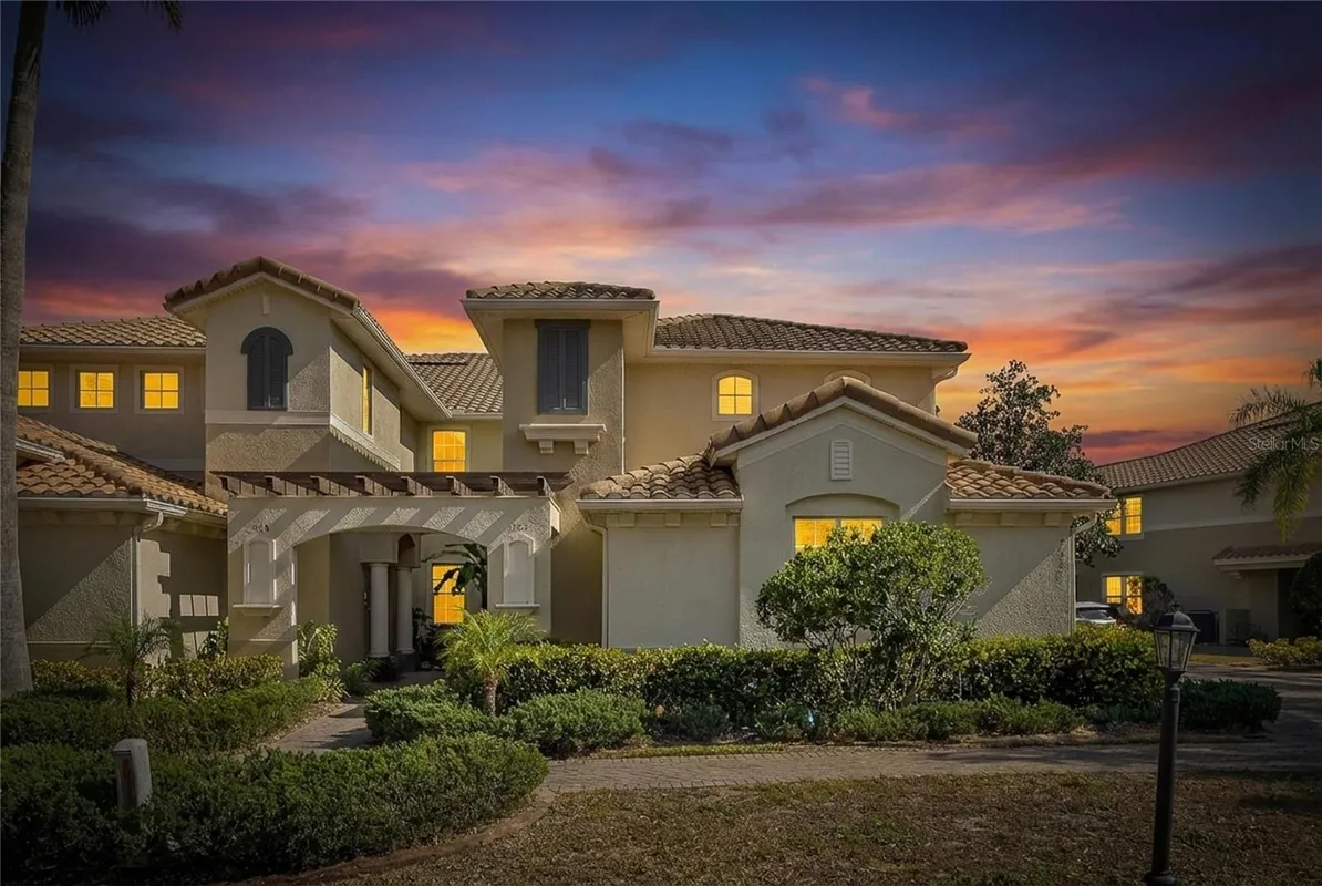 Property Slideshow image 1 of 49 | 1420 emerald dunes dr, Sun City Center, FL, 33573