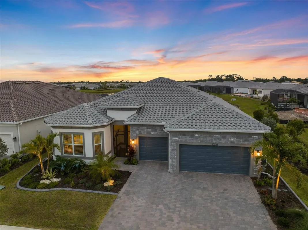 Property Slideshow image 1 of 99 | 10333 blue runner dr, Englewood, FL, 34223