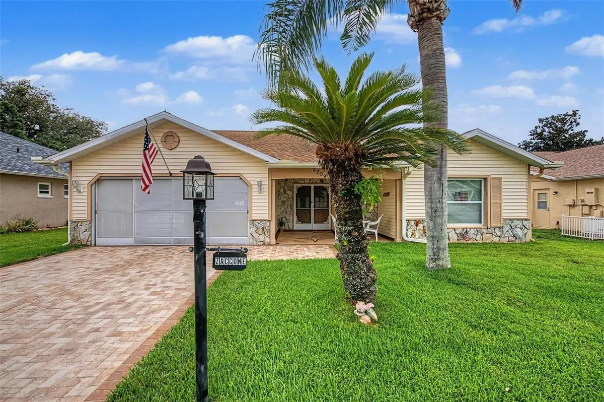 Property Slideshow image 1 of 37 | 4709 portland manor dr, New Port Richey, FL, 34655