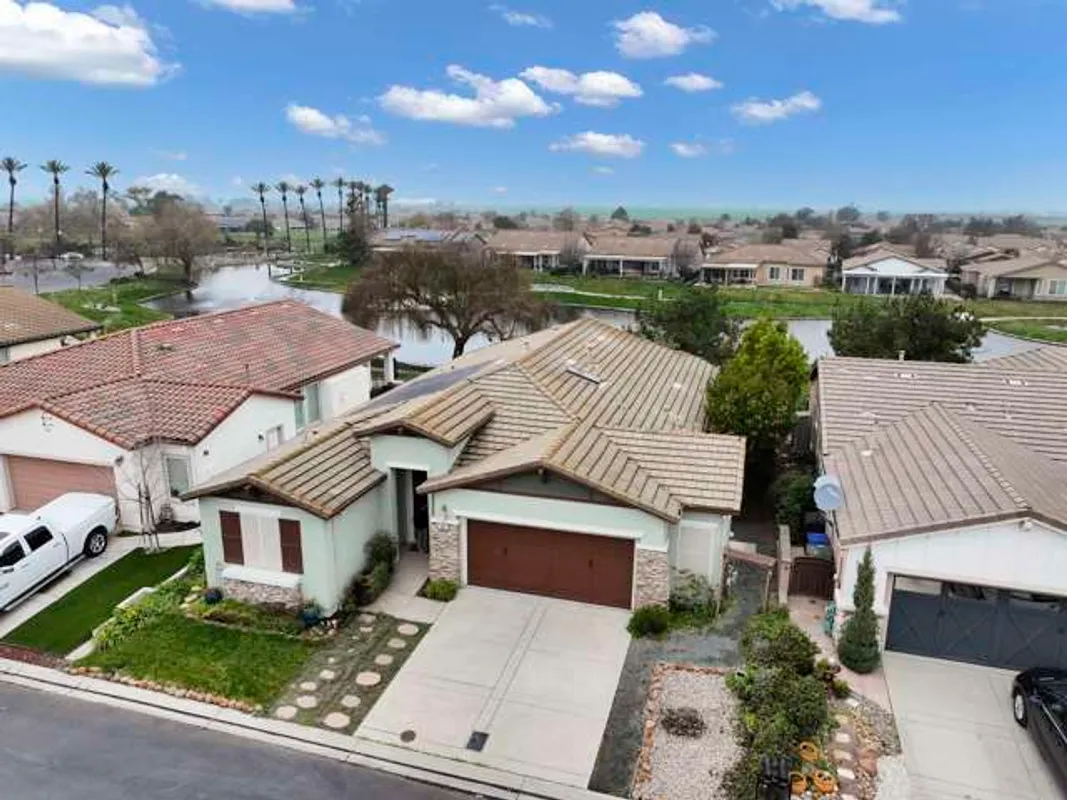 Property Slideshow image 1 of 40 | 342 desert forest ct, Rio Vista, CA, 94571