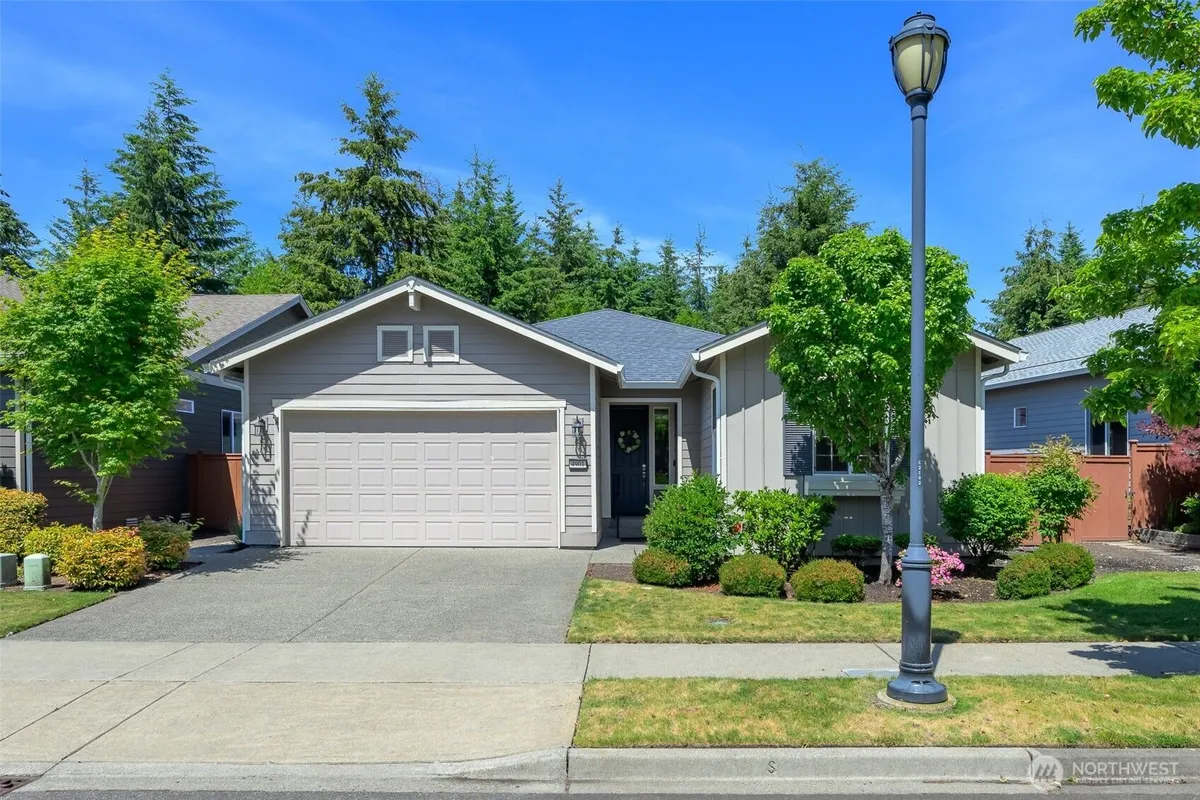 Property Slideshow image 1 of 32 | 4901 orcas st, Lacey, WA, 98516