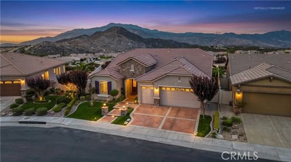 Property Slideshow image 1 of 53 | 1535 edgebrook, Beaumont, CA, 92223