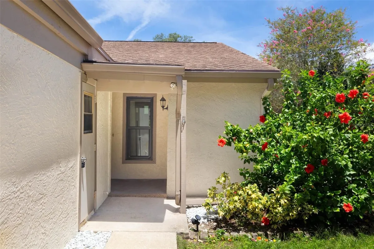 Property Slideshow image 1 of 31 | 1306 golfview dr, Tarpon Springs, FL, 34689