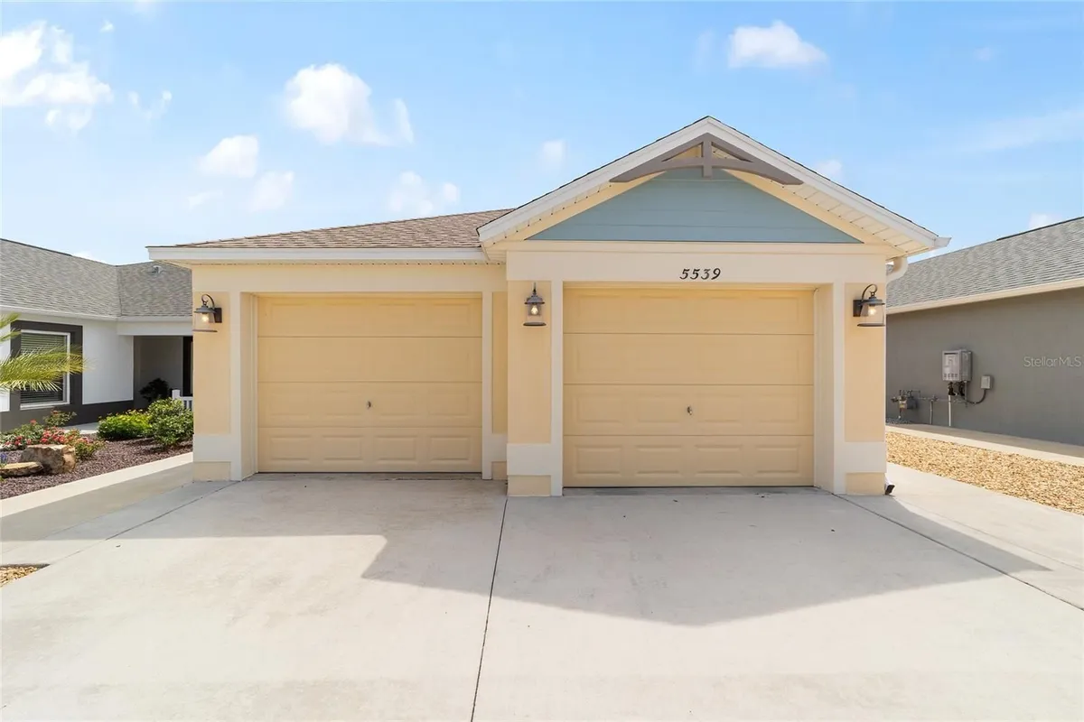 Property Slideshow image 1 of 30 | 5539 annette ave, The Villages, FL, 32163