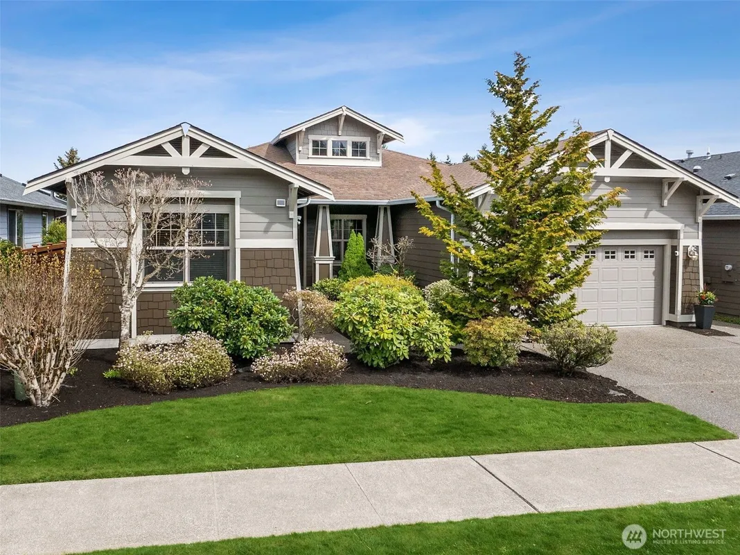 Property Slideshow image 1 of 40 | 8633 bainbridge loop, Lacey, WA, 98516