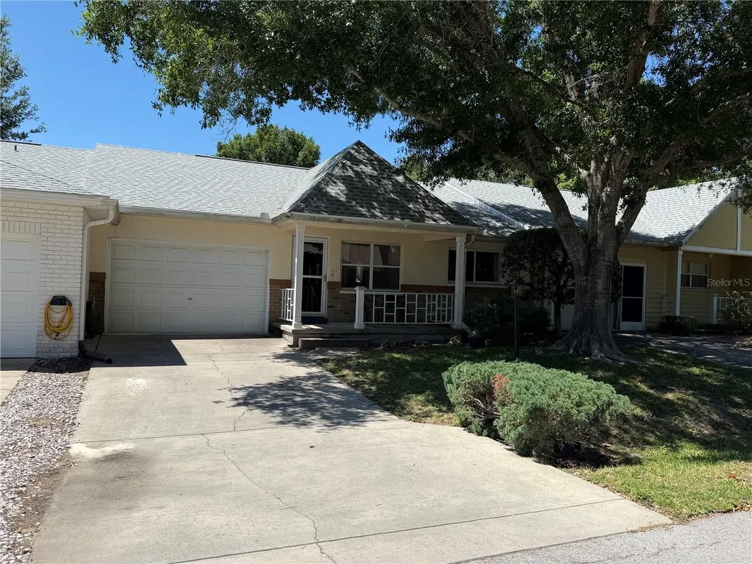 Property Slideshow image 1 of 25 | 9394 sw 97th ln b, Ocala, FL, 34481