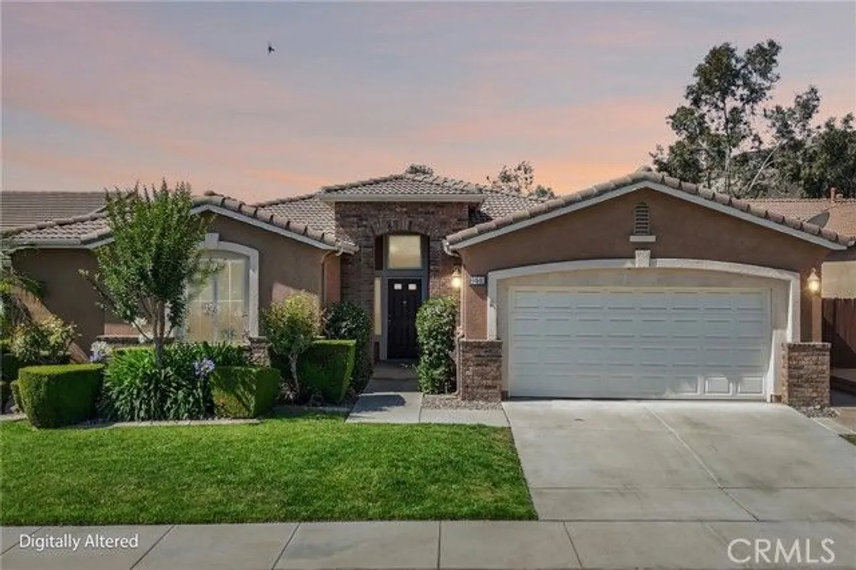 Property Slideshow image 1 of 74 | 8441 maruyama dr, Hemet, CA, 92545