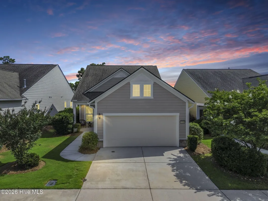 Property Slideshow image 1 of 61 | 3708 old sand mine dr, Wilmington, NC, 28412