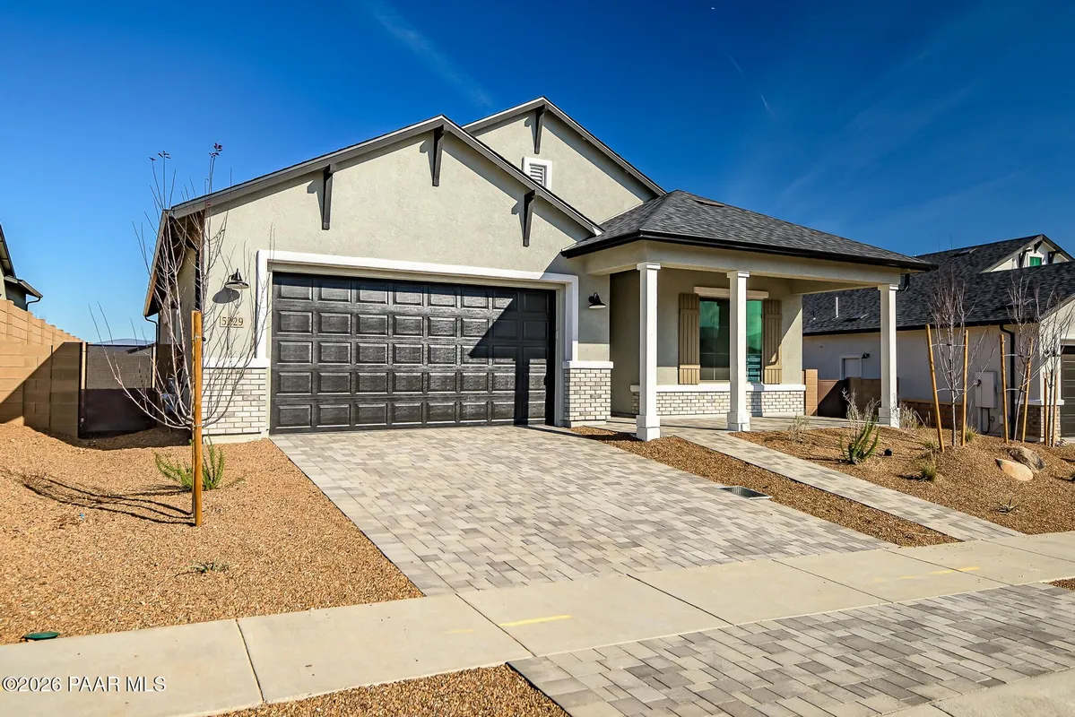 Property Slideshow image 1 of 40 | 5229 meandering trl, Prescott, AZ, 86301